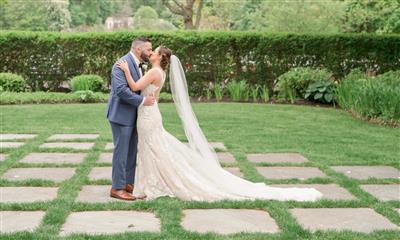 View Photo #5 - Couple in Gardens 