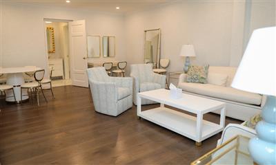 View Photo #14 - Bridal suite